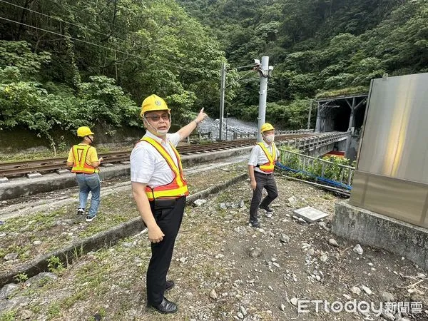 ▲▼凱米颱風來勢洶洶，台鐵加強戒備。（圖／台鐵公司提供）