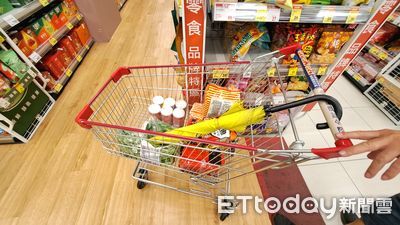 十大防颱備品有哪些?網購整理清單 颱風前掌握三大檢查重點