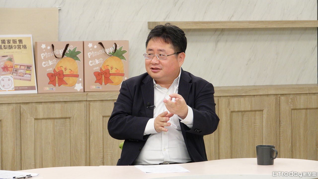 高市稱「無權認定台灣地位」 矢板明夫:意味日本否定台灣屬於中國
