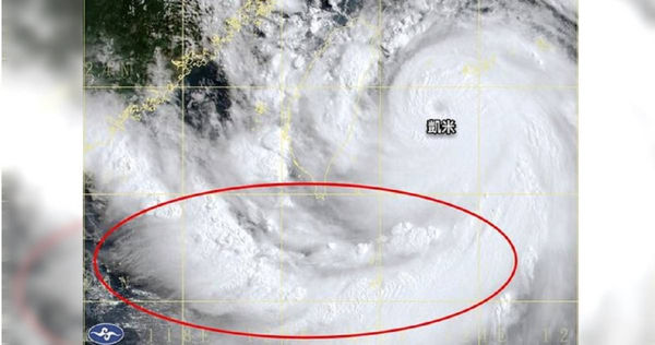 颱風凱米今（24日）挾帶風雨撲台，上午11點30分已增強為「強烈颱風」，氣象粉專曬出外圍環流及西南氣流的輻合帶 ，示警入夜後南部要小心強烈風雨。（圖／擷取自Facebook／觀氣象看天氣）