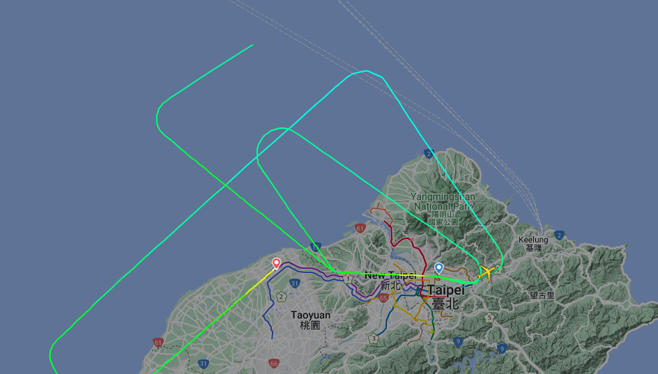 ▲▼華航機長成功戰勝凱米颱風，在桃園機場降落。（圖／翻攝Flightradar24）