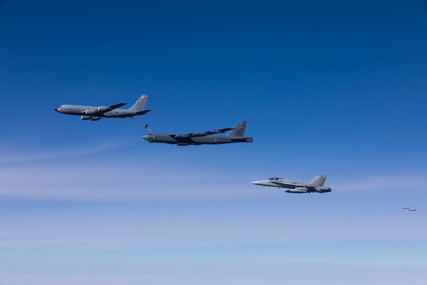 ▲▼英國KC-135空中加油機,B-52H同溫層堡壘戰略轟炸機,芬蘭F/A-18C大黃蜂戰鬥機。（圖／美國空軍）