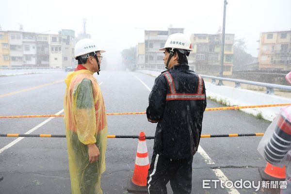 ▲▼整個高雄泡水裡！119條排水系統+25座滯洪池全滿　災情慘重原因曝 。（圖／記者賴文萱翻攝）