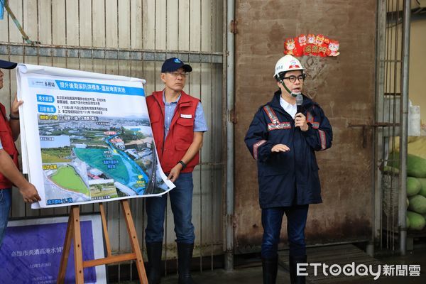 ▲▼恐怖暴雨釀高雄大淹水，陳其邁曝數據：已超過「200年防洪頻率」。（圖／記者賴文萱翻攝）