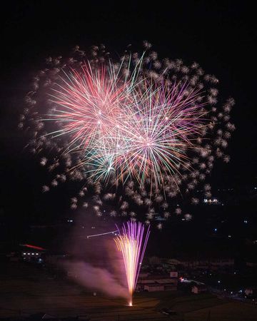 ▲▼廣島縣世羅商工祭煙火大會，甲山廿日恵比須祭典。（圖／HIT廣島縣觀光聯盟提供）