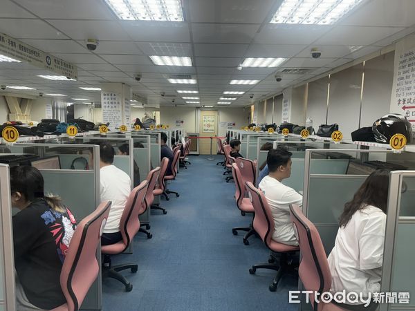 ▲▼機車考照筆試。（圖／記者李姿慧攝）