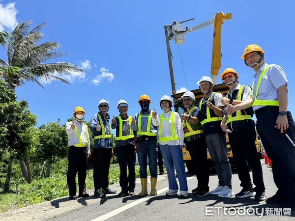 ▲滿州鄉200縣道桿線地下化工程         。（圖／台電屏東區處提供）