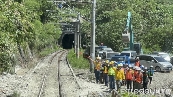 ▲▼台鐵和平=崇德路線搶通恢復單線行車。（圖／台鐵公司）