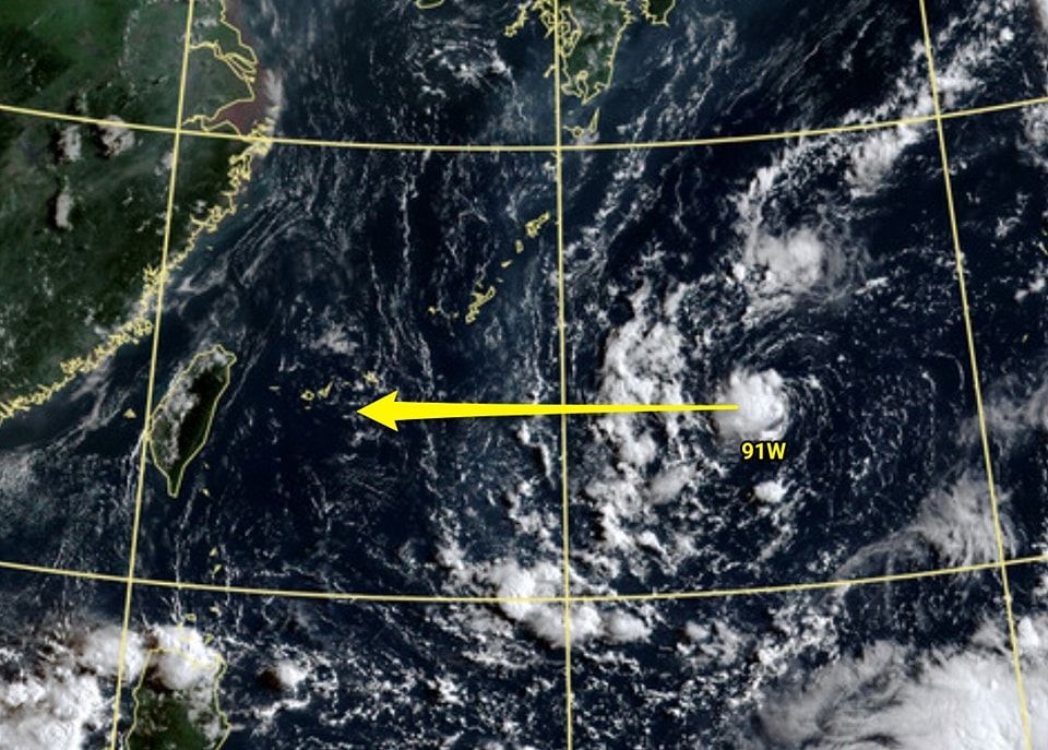 ▲▼熱帶擾動「91W」預測侵台的機率不高，增強幅度也有限。（圖／翻攝觀氣象看天氣臉書）