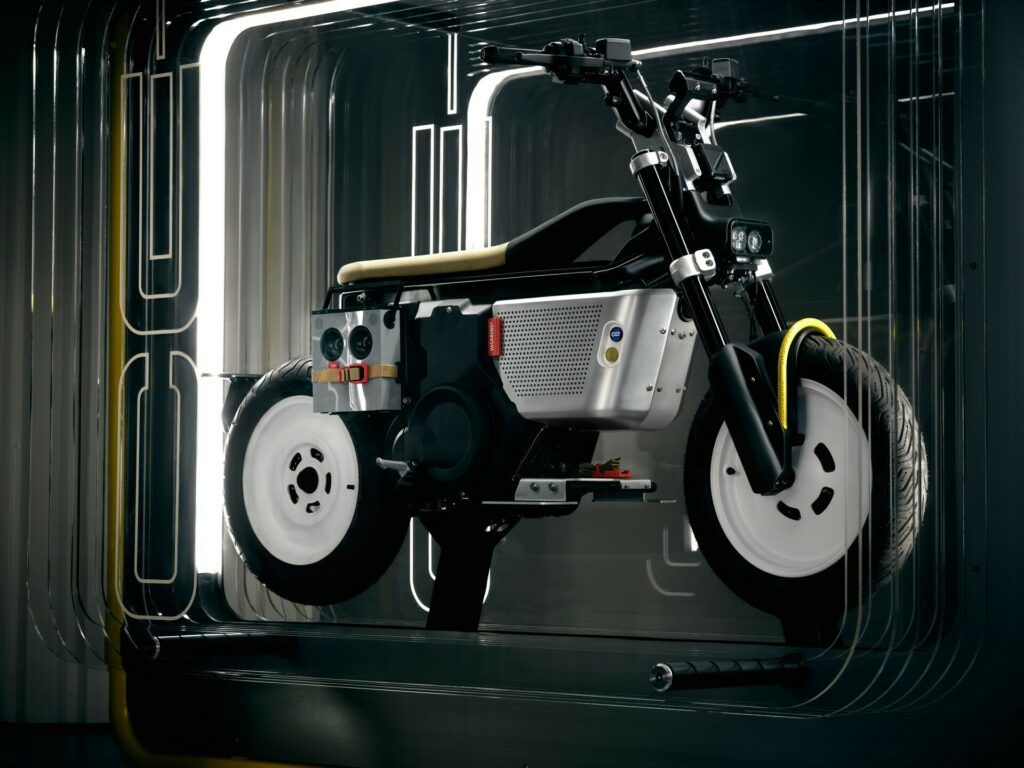 ▲BMW CE-02 x Vagabund概念電動機車。（圖／翻攝自BMW Motorrad）