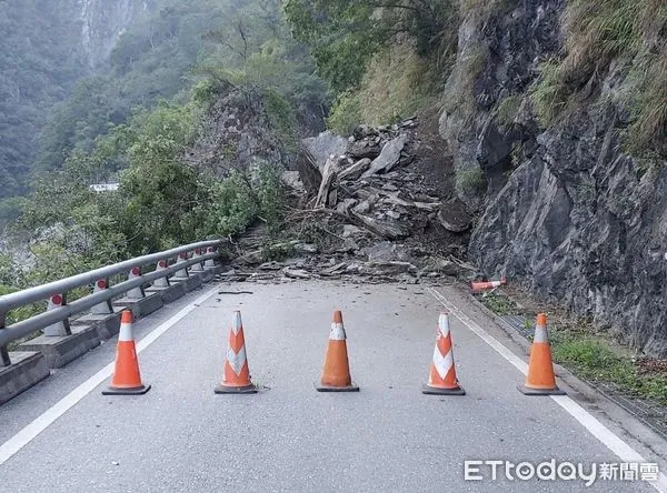 ▲▼台東縣海端鄉台20線南橫公路土石坍方。（圖／記者楊漢聲翻攝）