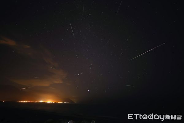 ▲年度三大流星雨之一的「英仙座流星雨」要來啦！南瀛天文館配合眾多天文迷的作息，提前至11日夜間辦理免費觀測活動。（圖／記者林東良翻攝，下同）