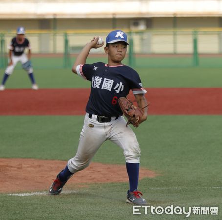 ▲▼東森杯2024年海峽兩岸(連城)青少年棒球邀請賽8/6盛大舉行，來自花蓮的光復國小與台中市萬豐國小展開激烈比賽。（圖／記者湯興漢攝）