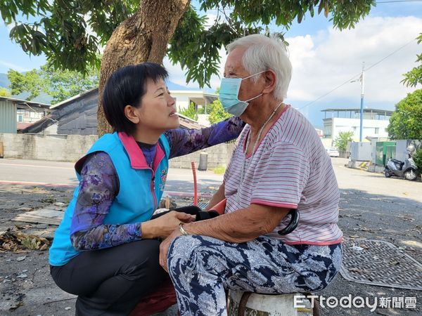 ▲▼91歲獨居葉奶奶已居住超過70年的老宅，日前深夜被一場大火燒光光。（圖／記者王兆麟翻攝，下同）