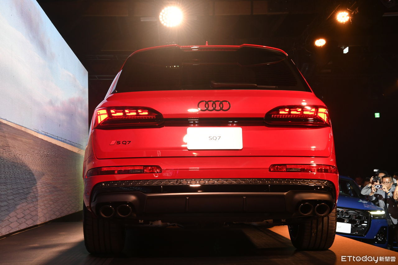 ▲AUDI Q7