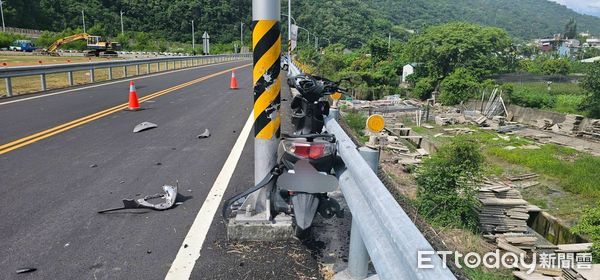 ▲▼      男子返台東過父親節，卻自撞飛墜邊坡身亡       。（圖／記者楊漢聲翻攝）