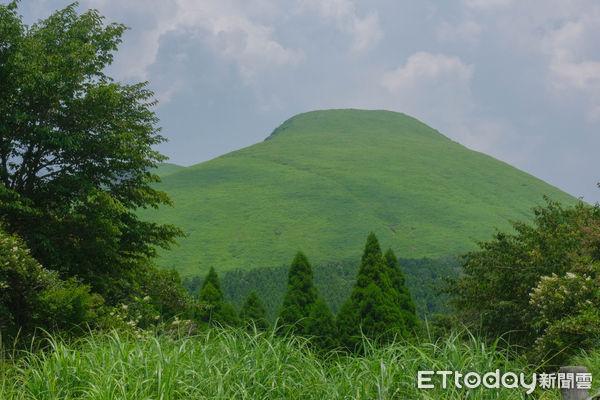 ▲熊本旅遊,日本旅遊,阿蘇火山,草千里濱,阿蘇中岳,騎馬。（圖／記者彭懷玉攝）