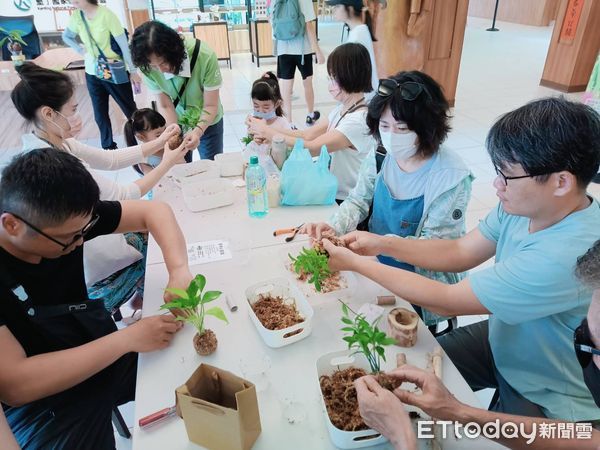 ▲林業及自然保育署屏東分署推出墾森暑期「植家家長」訓練班             。（圖／林業及自然保育署屏東分署提供）