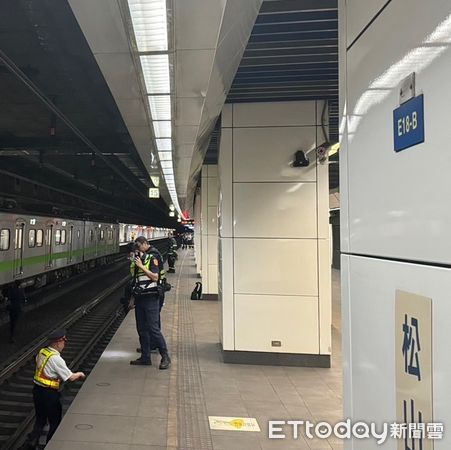 ▲▼台鐵松山車站一月台發生民眾侵入軌道死亡事故。（圖／記者張君豪翻攝）