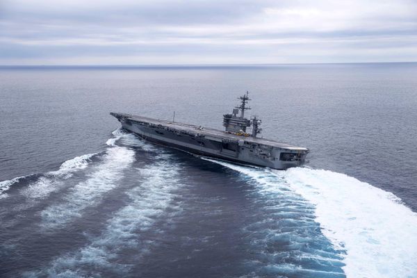 ȼĸֿϺšUSS Abraham Lincoln CVN-72 ͼ/