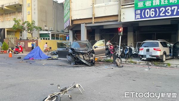 ▲▼成大外重大車禍！女騎士要接孩子遭撞死　肇事女是圖書館職員。（圖／記者林東良翻攝）