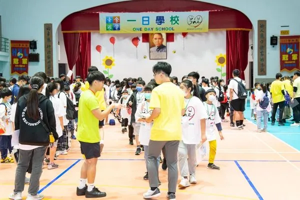 ▲一日學校讓孩子體驗不同的文化並培養感性力。（圖／一般社團法人 OneDaySchool提供）