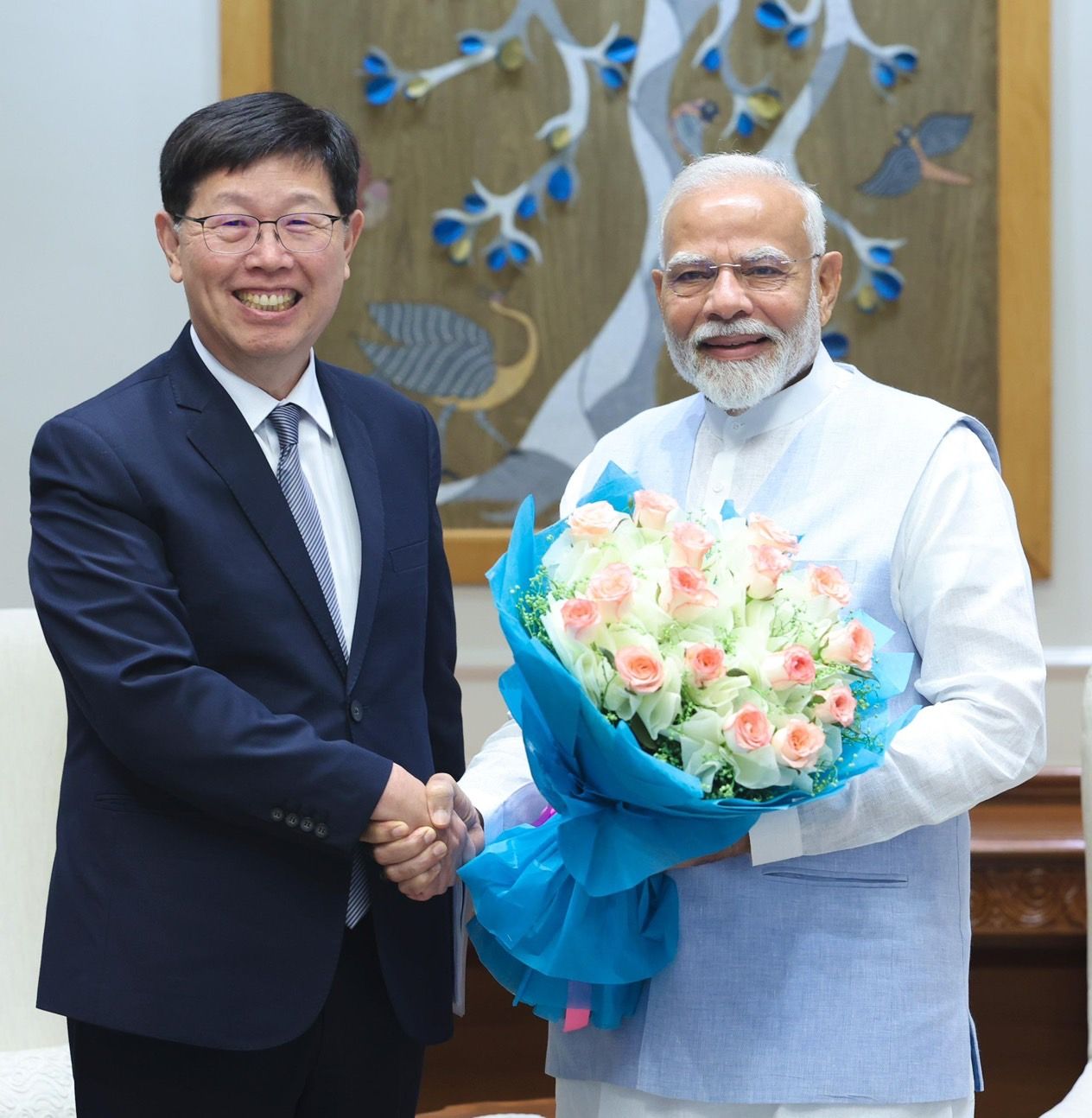 ▲鴻海董事長劉揚偉與印度總理莫迪（Narendra Modi）會面。（圖／翻攝自Narendra Modi X平台）