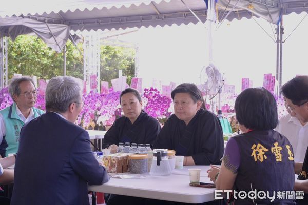 ▲▼陳金德赴花蓮現勘凱，縣長徐榛蔚及傅崐萁建請海資館落腳花蓮並規劃跨港大橋。（圖／花蓮縣政府提供，下同）