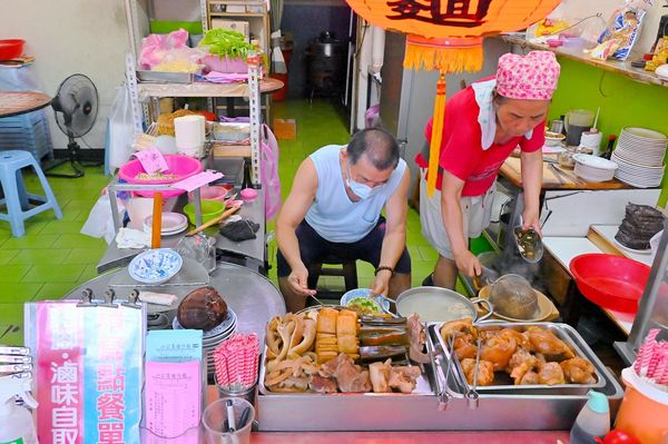 ▲▼ 米其林必比登推薦！70年經典老店　品嚐經典擔仔麵的美味 。（圖／橘子狗攝）