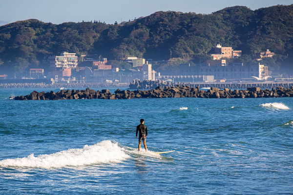 ▲新北市觀旅局推薦4處海水浴場，分別為淺水灣、中角灣、白沙灣及福隆海水浴場。（圖／新北市觀旅局提供）