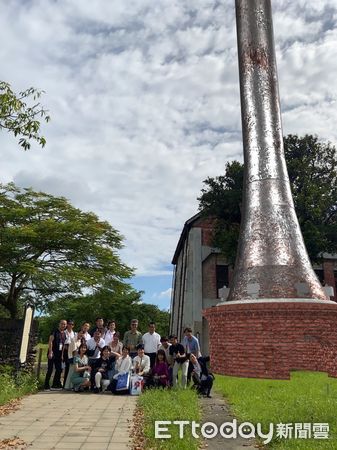 ▲在日本大阪市議員參訪團居間成下，大阪市水道紀念館日將與台南山上花園水道博物館合作，將透過簽署雙方合作備忘錄，整合教育推廣資源，促進城市文化參與進而推動全球水資源調查研究。（圖／記者林東良翻攝，下同）