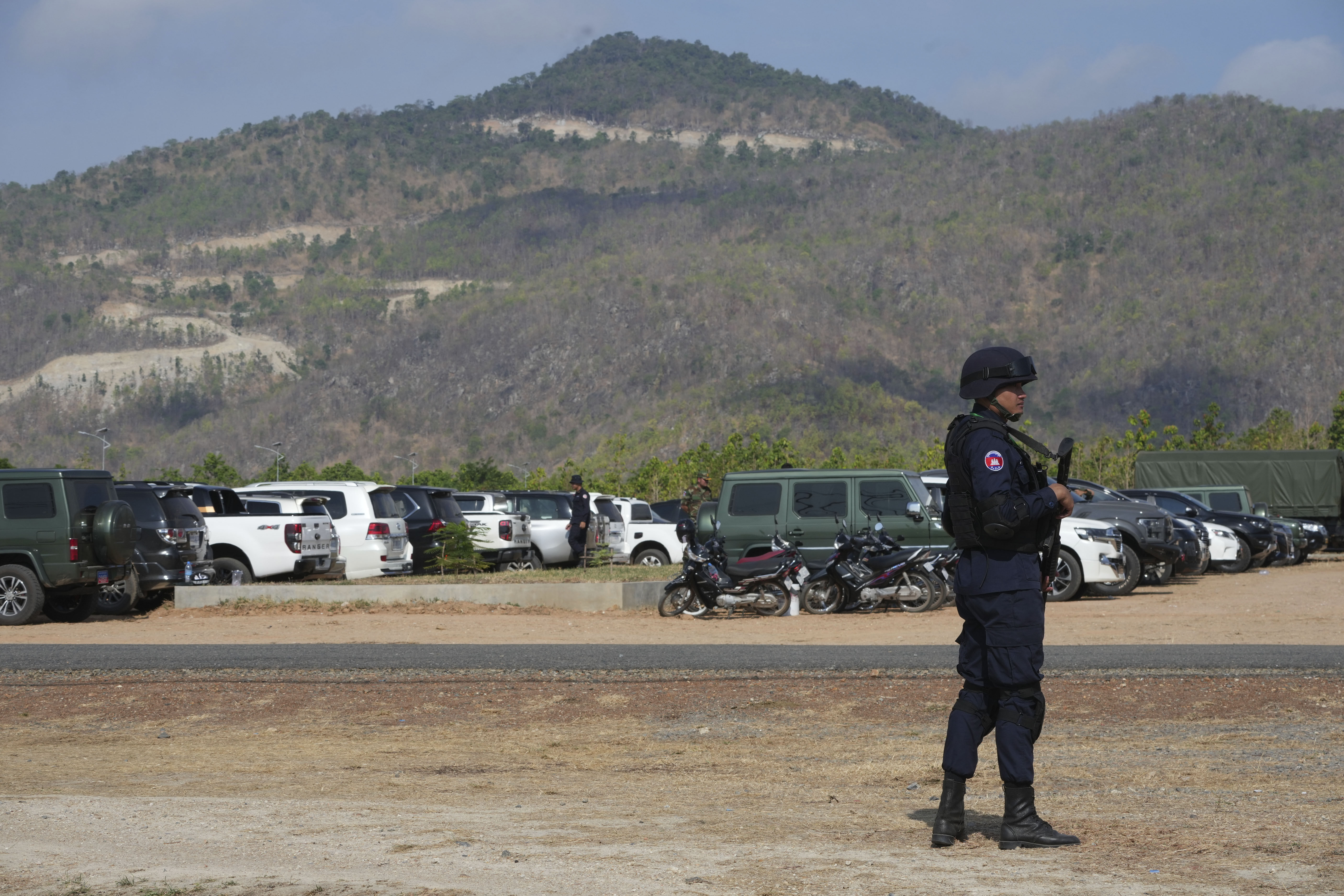 ▲▼ 柬埔寨磅清揚省一名軍警人員。（圖／達志影像／美聯社）