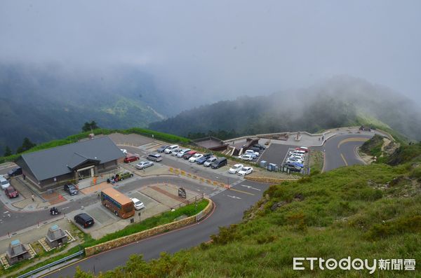 ▲▼日前民眾於合歡山區違規燃放煙火、炊煮、亂丟垃圾等行為，太管處均送裁處罰鍰。（圖／太管處提供，下同）