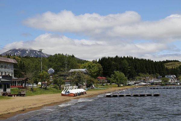 ▲▼日本第四大絕美湖泊，豬苗代湖。（圖／部落客飛天璇提供）