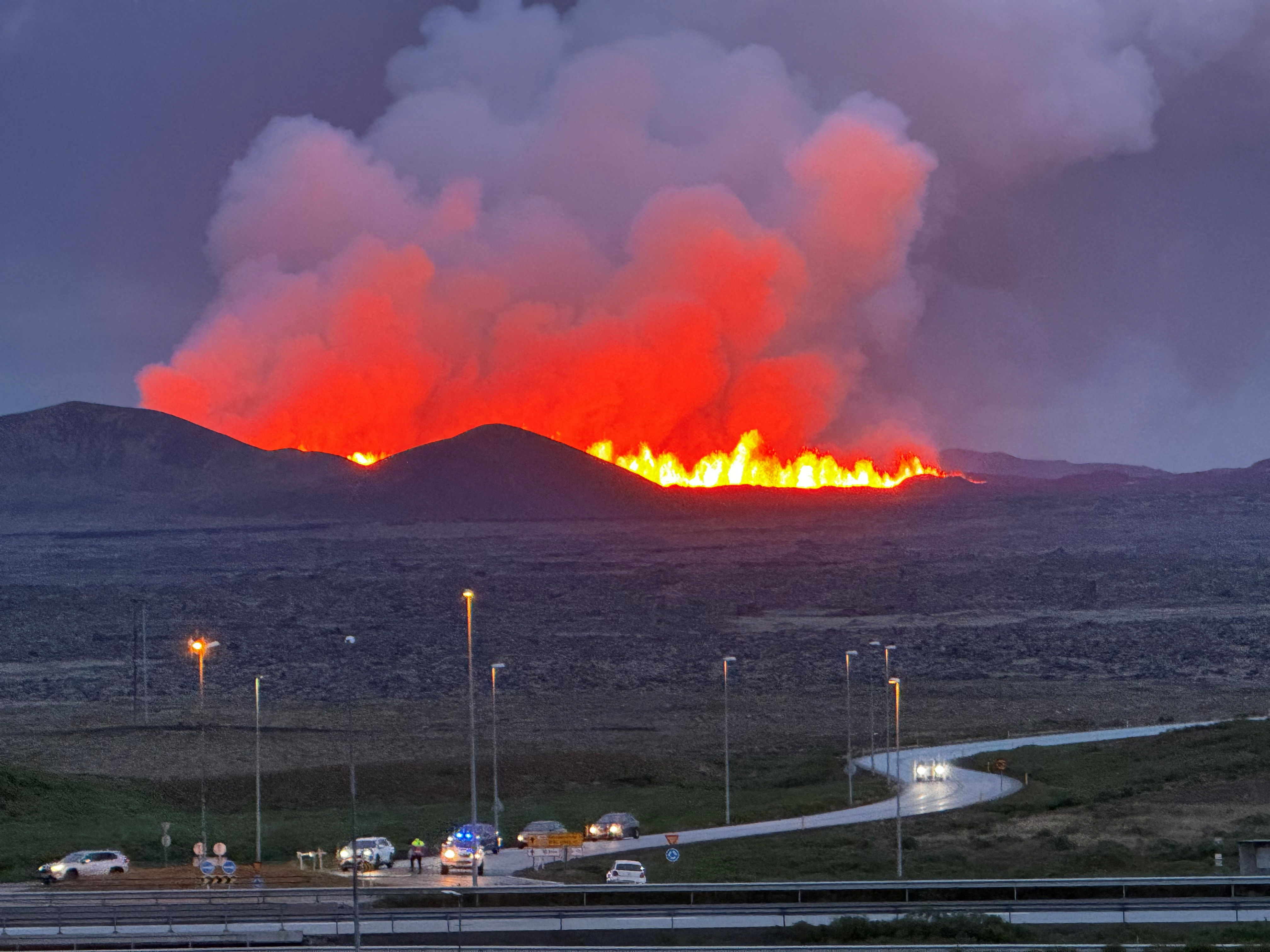 ▲▼ 冰島火山22日噴發。（圖／路透）