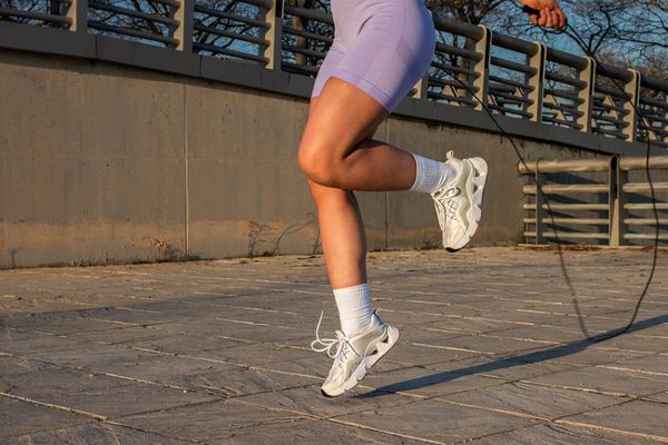 跳繩有助長高？一次要跳幾下、跳多久？專科醫給答案  特別是1性別效果更明顯