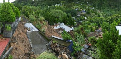 獨／墓園崩塌搶救卡關…41先人遺骨飛散翻滾　子孫痛苦不敢撿