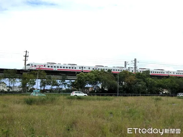 ▲宜蘭鐵路高架。（圖／記者游芳男攝）