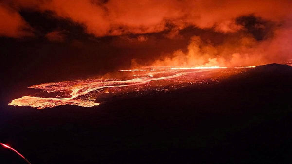 ▲▼冰島火山噴發。（圖／路透社）