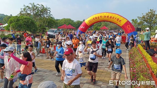 ▲▼             「跑動金門Running Kinmen秘境探索夕陽跑」馬拉松。（圖／記者林名揚翻攝）