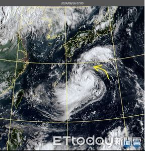 中颱「珊珊」搞瘋日本氣象廳　鄭明典曬圖揭現況