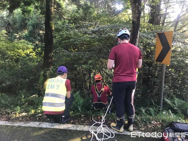 ▲遊東眼山爆拉扯…雙雙摔落200m深溪谷！父溺斃「兒殺人罪收押」。（圖／記者楊熾興翻攝，下同）