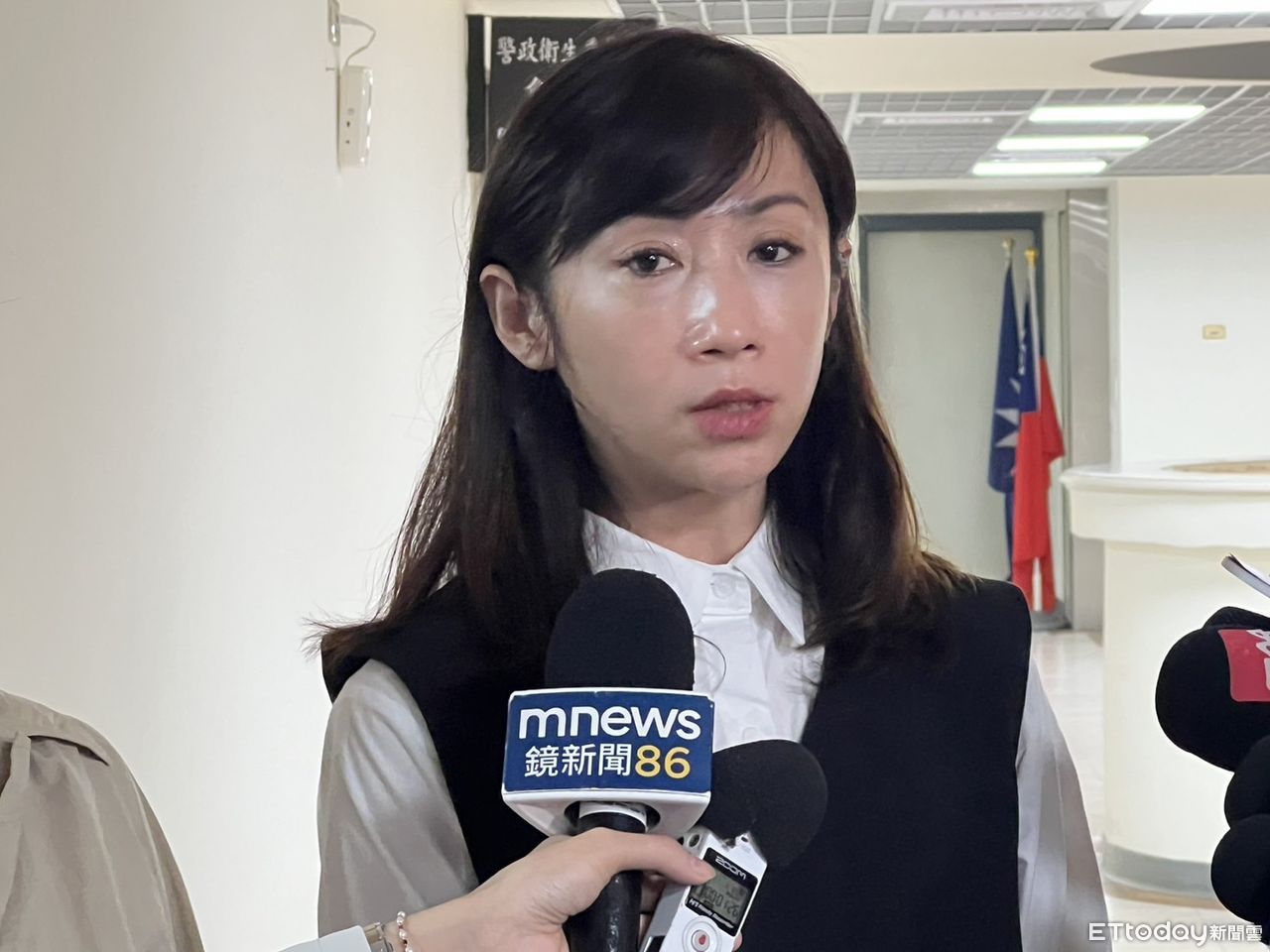 林奕華未列席說明索資爭議 北市議會民政委員會停審預算