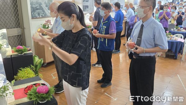 ▲慈濟草屯聯絡處舉辦吉祥祈福會，推廣蔬食愛地球活動。（圖／慈濟基金會提供）