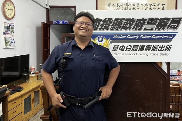 ▲草屯警方積極協助救護、開道縮短送醫時間，救回已無呼吸心跳的男子一命。（圖／記者高堂堯翻攝）