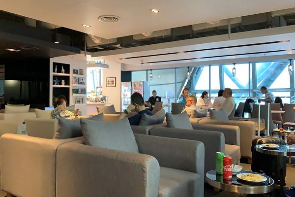 ▲▼泰國曼谷Miracle Lounge機場貴賓室，JCB白金卡、龍騰卡都可以免費使用。（圖／飛天璇提供）