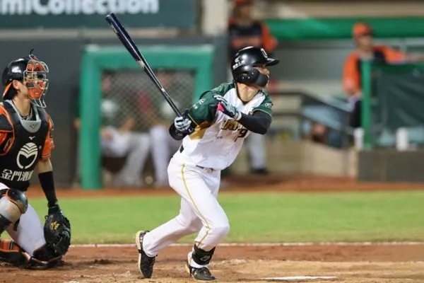 ▲台鋼雄鷹陳飛霖。（圖／台鋼雄鷹提供）