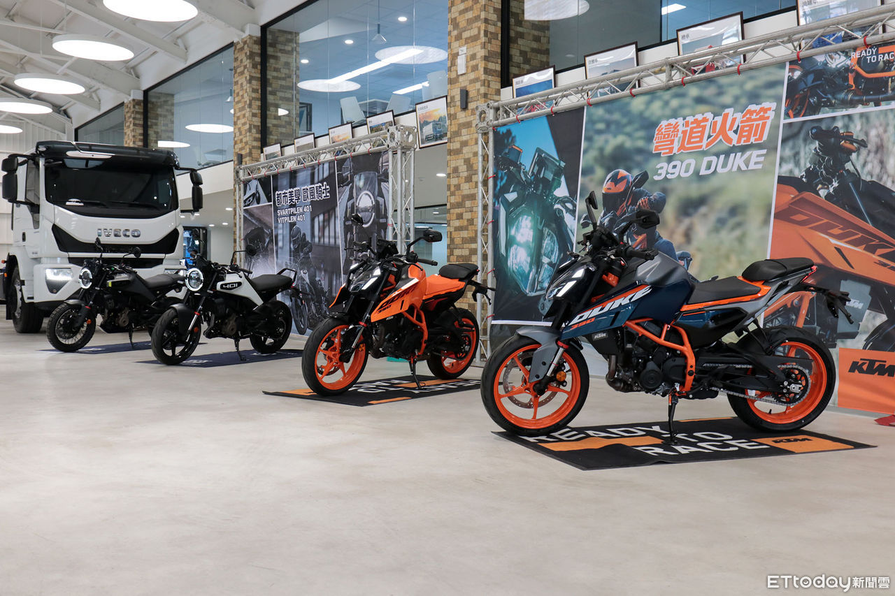 ▲均一價28.8萬！KTM＆海絲瓜「3大改款黃牌重機」開賣　再享60期全貸。（圖／記者張慶輝攝）