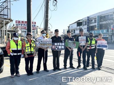 里港警開學日加強交通疏導！確保學童安全　民眾喊讚