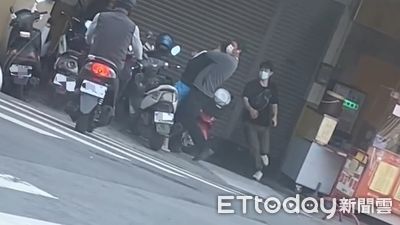 只賺500塊！藥頭交易完5秒被警箍頸　藥腳配合設陷阱